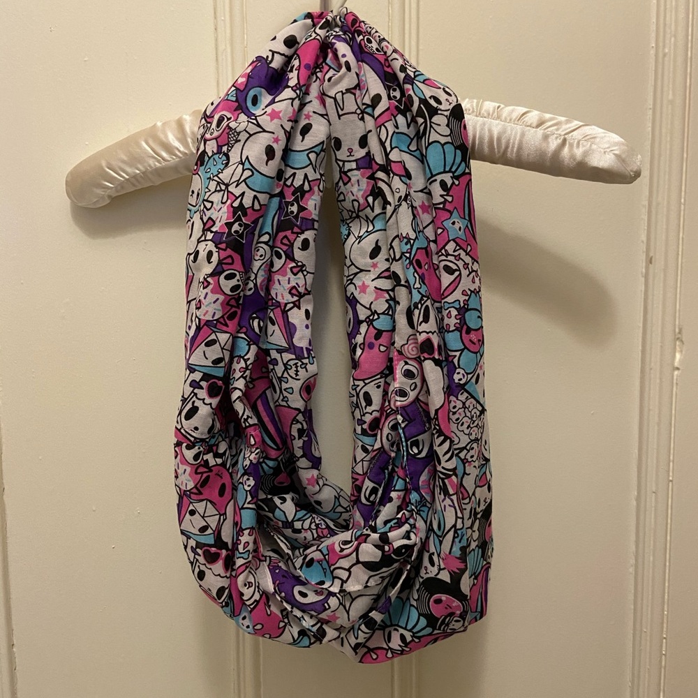 Tokidoki Infinity Scarf OS - Picture 2 of 4